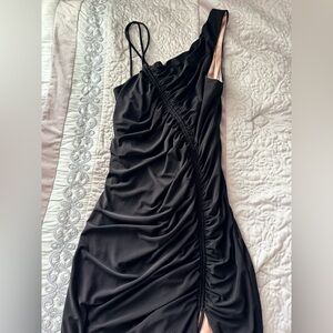XSCAPE One-Shoulder Ruched Maxi Dress with Slit (PROM/BLACKTIE/WEDDINGGUEST/ETC